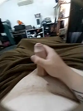 Snapshot of luluankle chatting on October 2025 06:19:02 PM luluankle online show from October 2025 06:19:02 PM