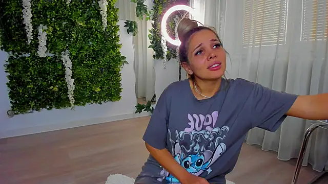 VivienCarter online show from October 2025 10:05:02 AM