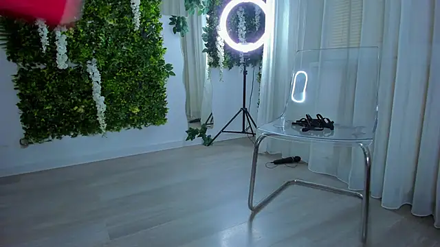 VivienCarter online show from November 2025 09:18:01 PM