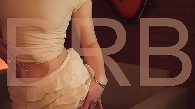 EllieCutes online show from November 2025 05:12:02 AM