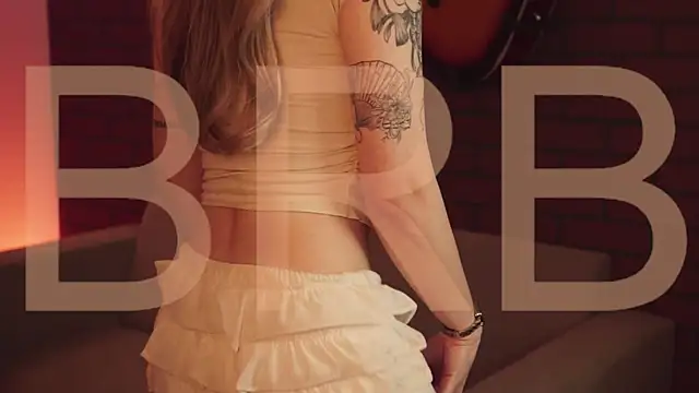 EllieCutes online show from October 2025 07:51:02 AM