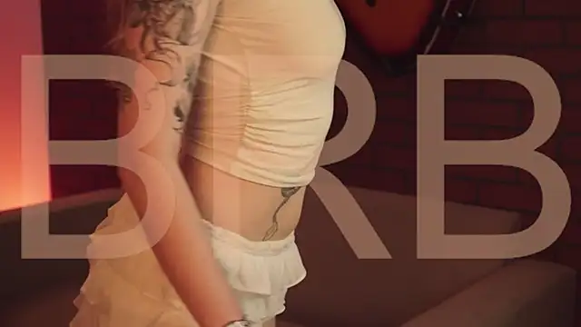 EllieCutes online show from November 2025 08:19:02 AM