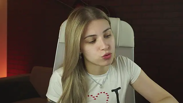 EllieCutes online show from October 2025 08:49:02 AM