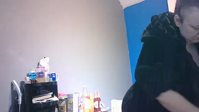 Snapshot of busty-bella1 chatting on December 2025 09:19:02 AM busty-bella1 online show from December 2025 09:19:02 AM