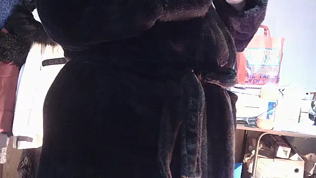 Snapshot of busty-bella1 chatting on November 2025 09:53:01 AM busty-bella1 online show from November 2025 09:53:01 AM