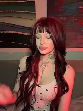 madelinexx online show from October 2025 04:37:01 PM