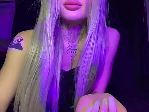 madelinexx online show from February 2025 07:05:02 PM