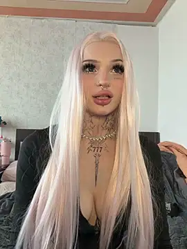 madelinexx online show from May 2026 02:26:02 PM