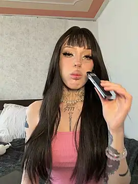 madelinexx online show from May 2026 10:22:01 AM