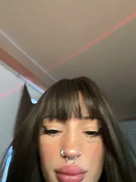 madelinexx online show from April 2026 09:11:01 AM