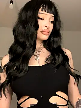 madelinexx online show from December 2025 10:21:02 AM