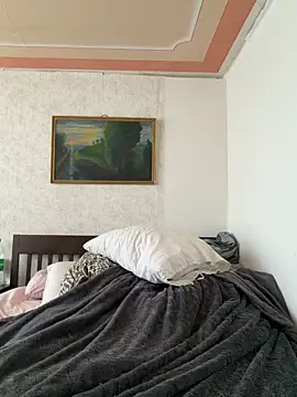 madelinexx online show from April 2026 11:59:02 AM