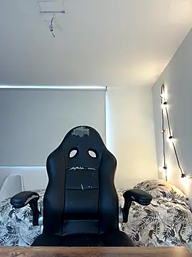 Snapshot of Elizabeth_Dupont chatting on November 2025 07:25:02 PM Elizabeth Dupont online show from November 2025 07:25:02 PM