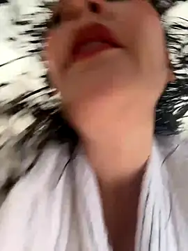 Snapshot of Elizabeth_Dupont chatting on September 2025 07:14:01 PM Elizabeth Dupont online show from September 2025 07:14:01 PM