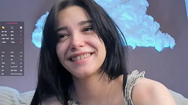 Snapshot of WildaBendell chatting on March 2025 05:33:02 PM WildaBendell online show from March 2025 05:33:02 PM