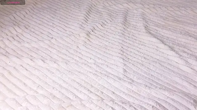 Snapshot of WildaBendell chatting on March 2025 05:35:02 PM WildaBendell online show from March 2025 05:35:02 PM