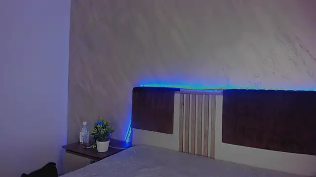 AliyaWade  online show from October 2025 03:17:01 AM