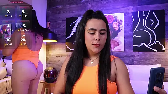 DanyAndAlexa online show from October 2025 12:17:01 PM