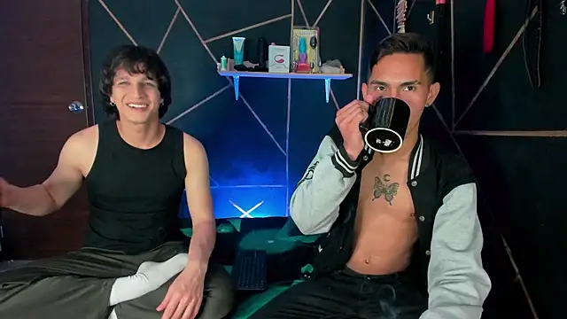 MillersKink online show from November 2025 01:39:02 AM