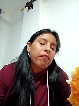  LATINA  online show from December 2024 11:19:01 PM