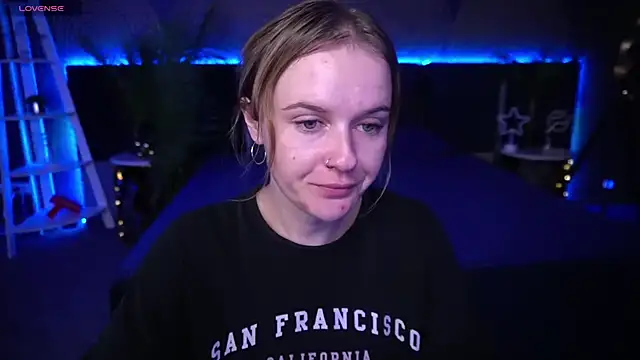 MaribelRiverr  online show from September 2025 05:54:01 AM