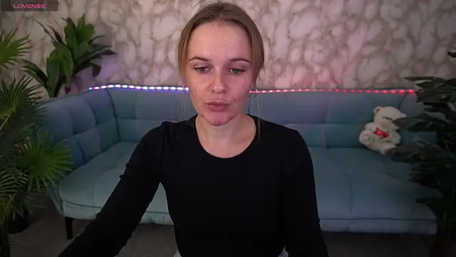 MaribelRiverr  online show from October 2025 05:52:01 AM