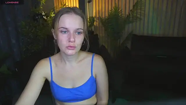 MaribelRiverr  online show from October 2025 05:44:01 AM