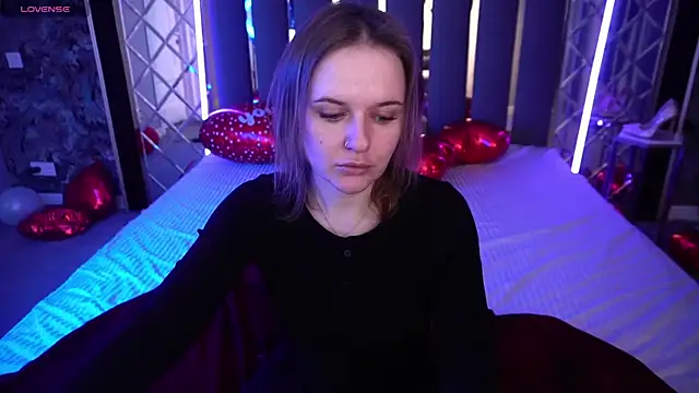 MaribelRiverr  online show from February 2026 07:00:01 AM