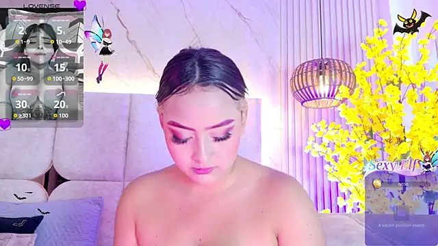 KimVelezz online show from June 2026 07:13:02 PM