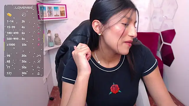 Cailee Mansour online show from September 2025 03:44:02 PM