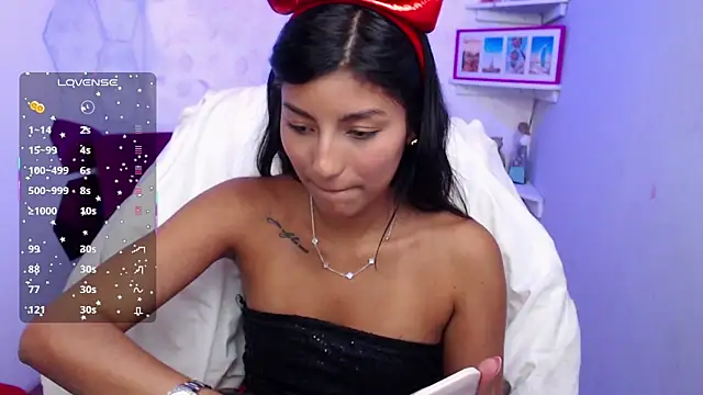 Cailee Mansour online show from October 2025 08:10:02 PM
