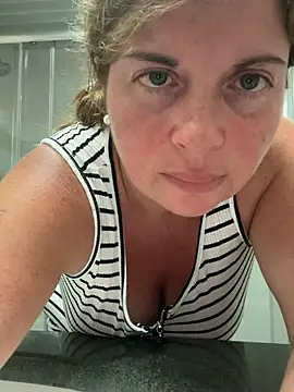 Lombada online show from July 2026 10:29:01 PM
