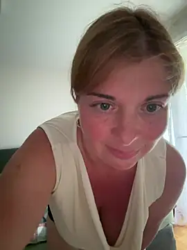 Snapshot of Lombada chatting on May 2026 03:59:02 PM Lombada online show from May 2026 03:59:02 PM