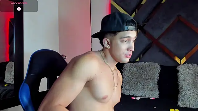 jeicob stone online show from April 2026 06:19:01 AM