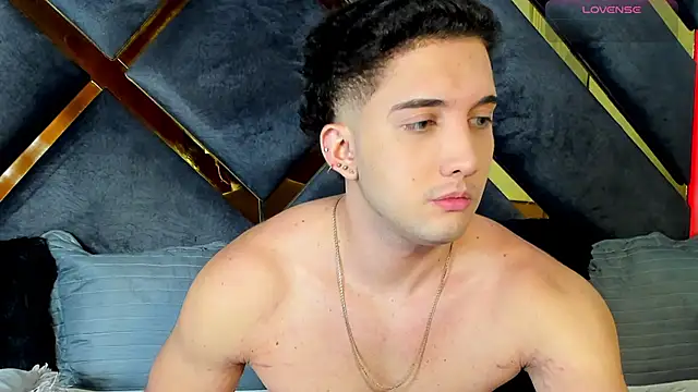 Snapshot of jeicob_stone chatting on October 2025 06:59:02 AM jeicob stone online show from October 2025 06:59:02 AM