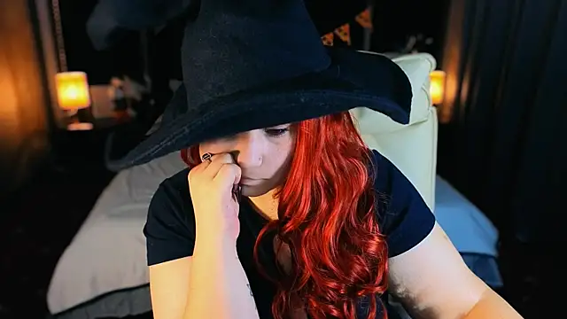 BettyDark online show from October 2025 08:38:01 PM