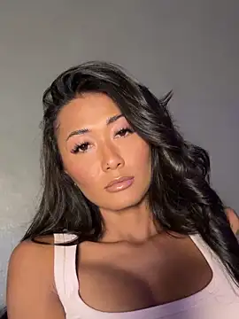 Snapshot of thai-dreamgirl chatting on December 2025 12:04:02 PM thai-dreamgirl online show from December 2025 12:04:02 PM