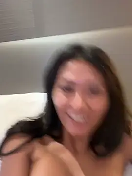 thai-dreamgirl online show from February 2026 12:40:01 AM