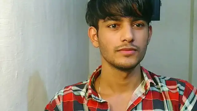 Snapshot of kingkartik7 chatting on November 2025 04:33:02 PM kingkartik7 online show from November 2025 04:33:02 PM