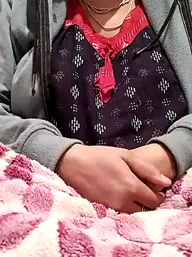 miss-Riy online show from January 2026 05:06:01 PM