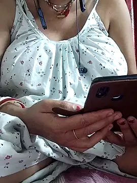 miss-Riy online show from March 2026 04:45:01 PM