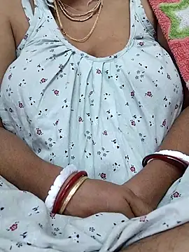 miss-Riy online show from December 2025 04:51:01 PM