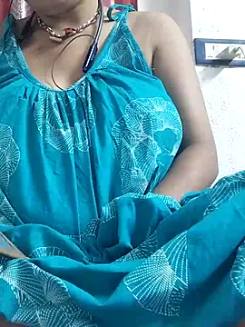 miss-Riy online show from May 2026 05:17:02 PM