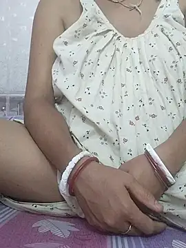 Snapshot of miss-Riy chatting on November 2025 05:12:01 PM miss-Riy online show from November 2025 05:12:01 PM