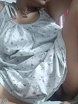 miss-Riy online show from March 2026 05:25:02 PM