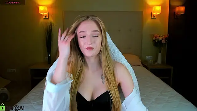 Snapshot of Stacy_River chatting on February 2026 09:20:02 AM Stacy River online show from February 2026 09:20:02 AM