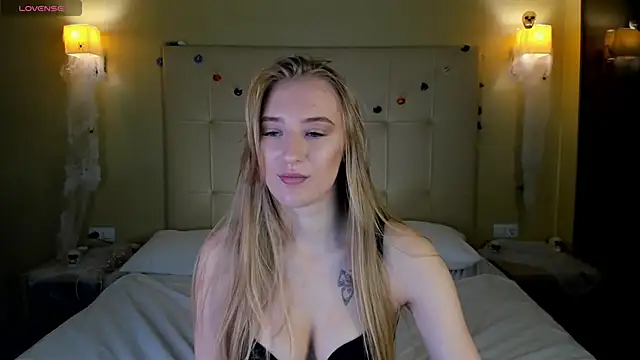 Snapshot of Stacy_River chatting on November 2025 09:12:02 AM Stacy River online show from November 2025 09:12:02 AM