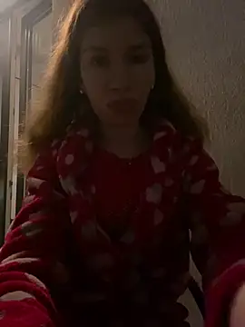 Snapshot of EvaRush chatting on December 2024 06:42:02 PM EvaRush online show from December 2024 06:42:02 PM