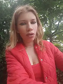 EvaRush online show from May 2026 03:15:02 PM