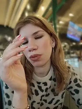 EvaRush online show from March 2026 03:35:01 PM